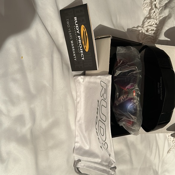 Rudy project red graphite glasses. Frame 3-N Orange and ruby fluorescent glasses - Picture 3 of 10